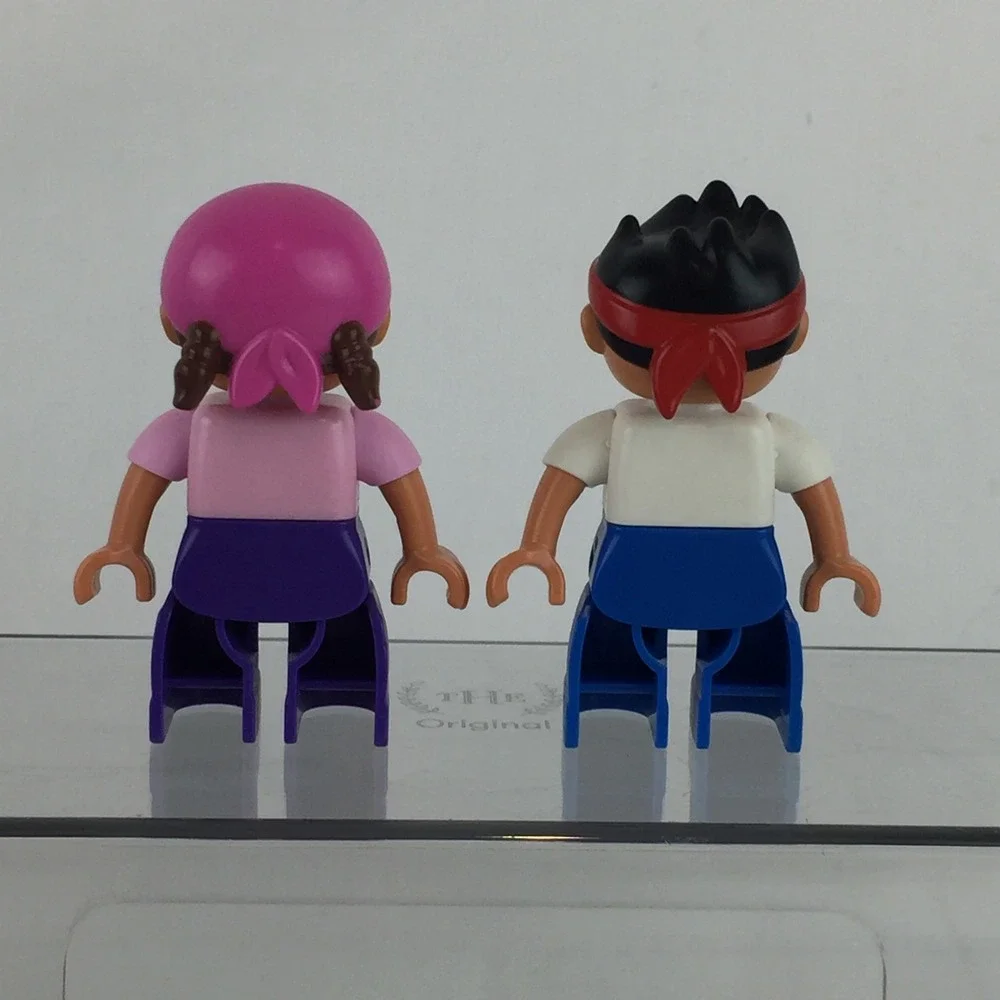 Lego Duplo Disney Jake and the Neverland Pirates Izzy & Jake Figures‎